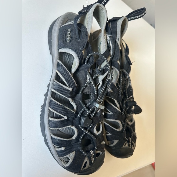 Keen Gray Black Outdoor Sandals size 7 - Picture 4 of 6